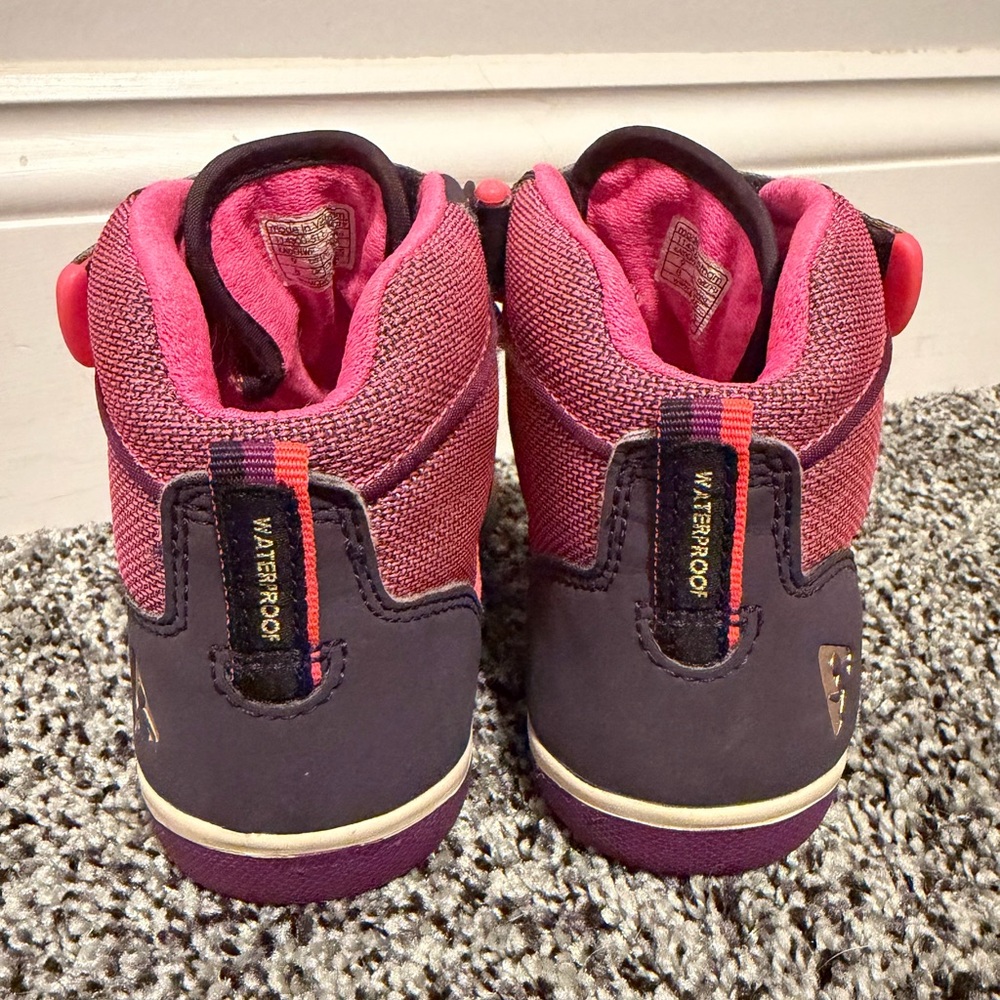 Girls Plae winter boots waterproof EUC - Picture 3 of 11